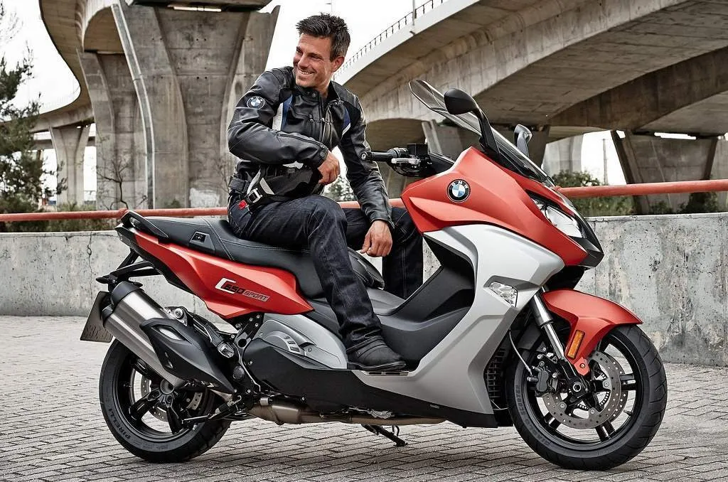 bmw-c-650-sport-2016-orange