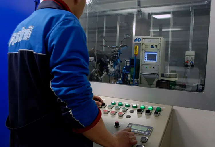 Machine Commande Numerique Polini Motori