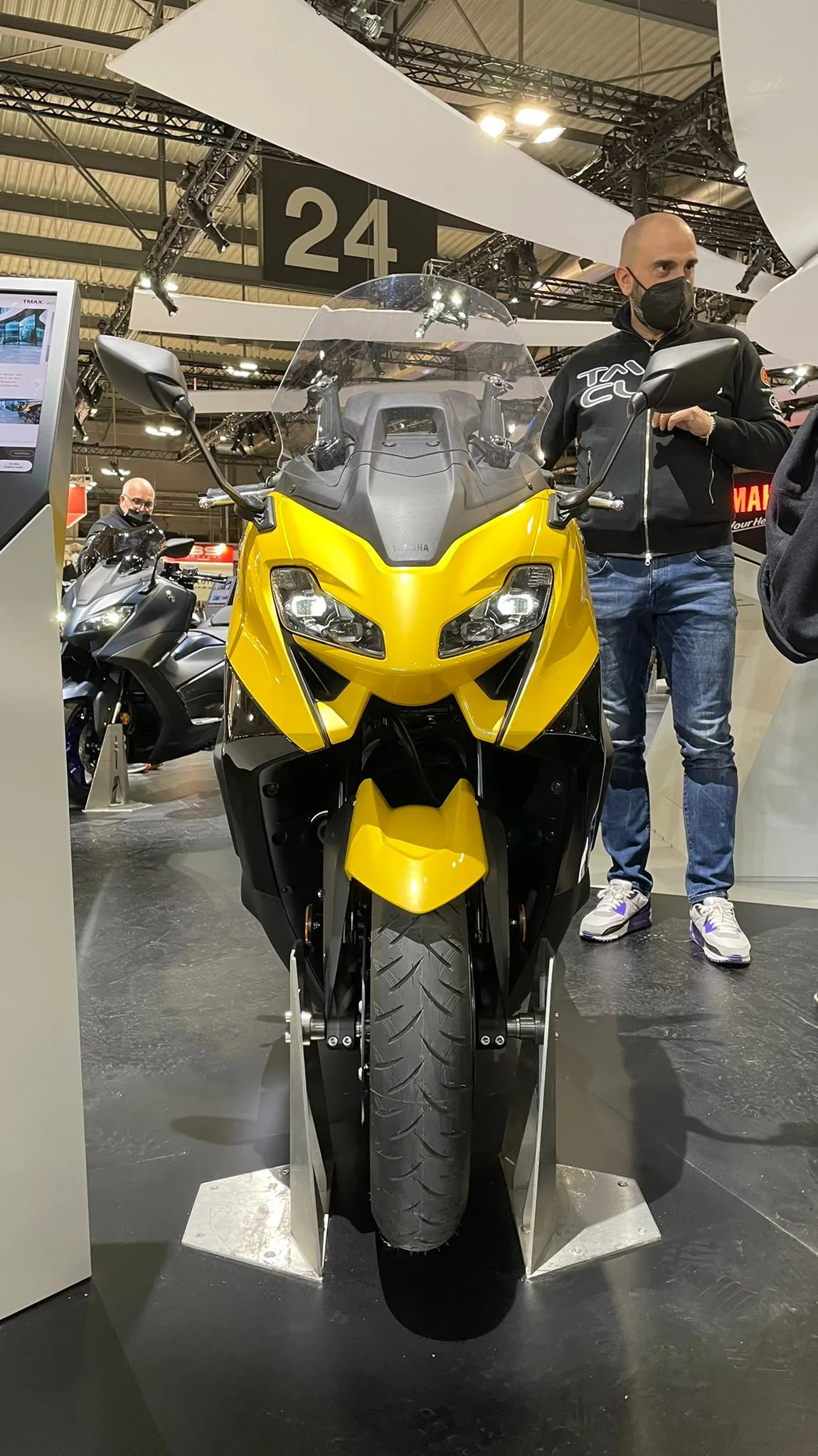 Yamaha Tmax 2022